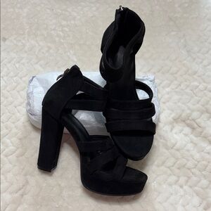 Elegant Black Women's Suede Style Heels